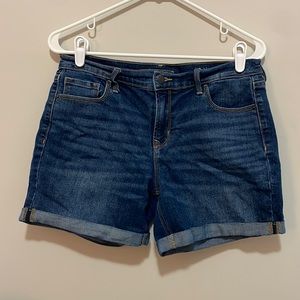 Old navy shorts